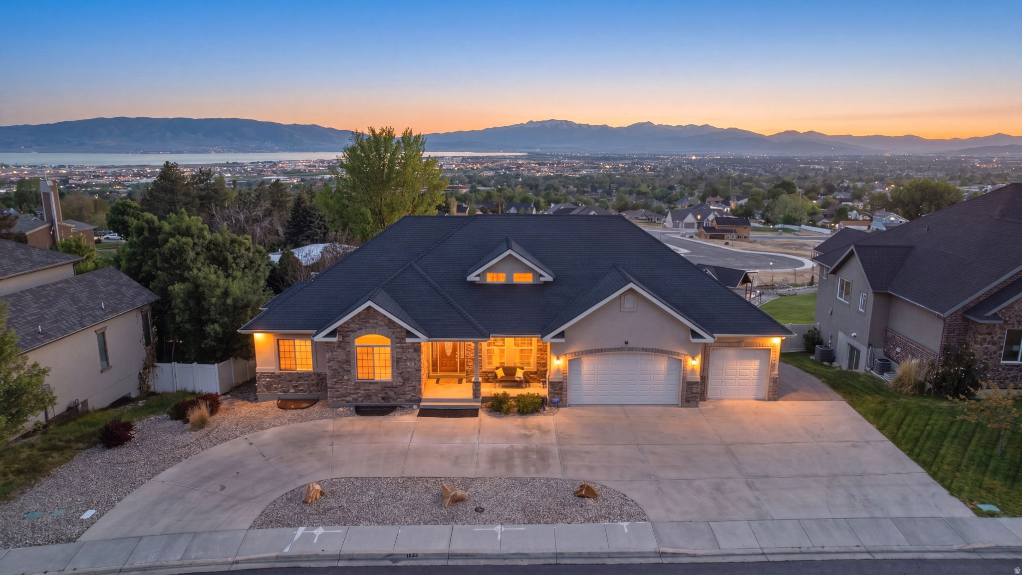 WESTVIEW - Residential