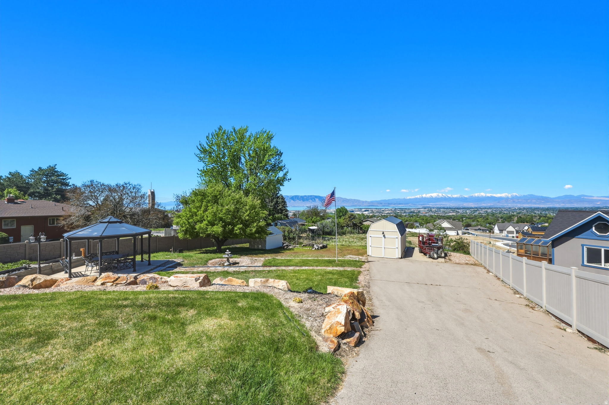 WESTVIEW - Residential
