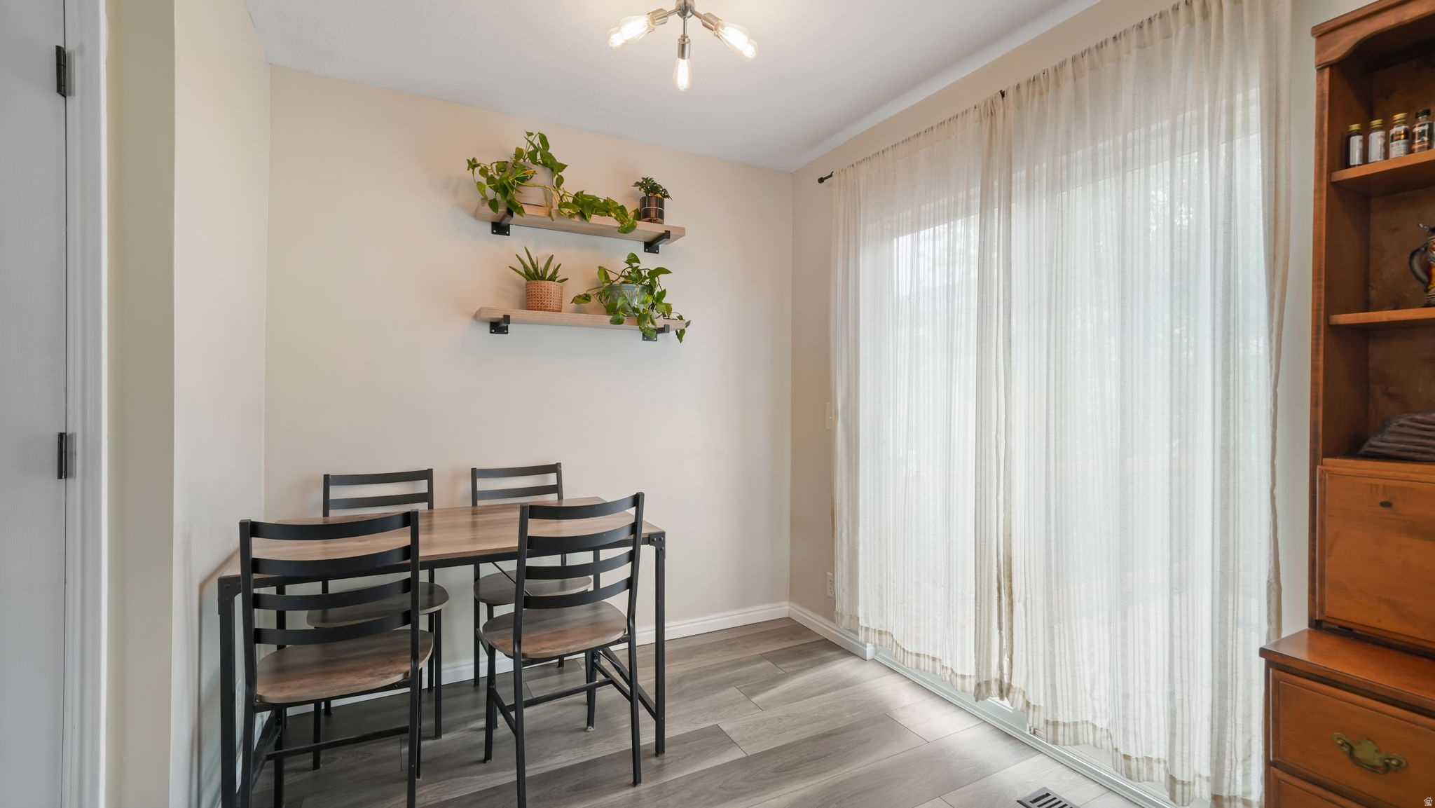 BALMORAL ESTATE - Residential