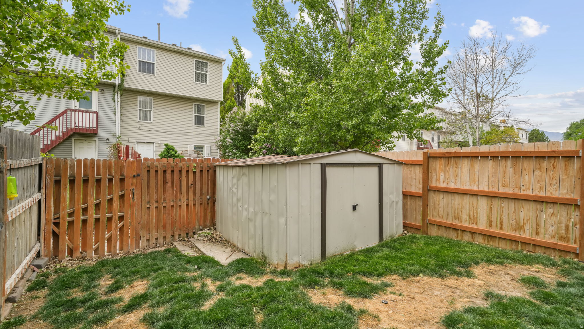 BALMORAL ESTATE - Residential