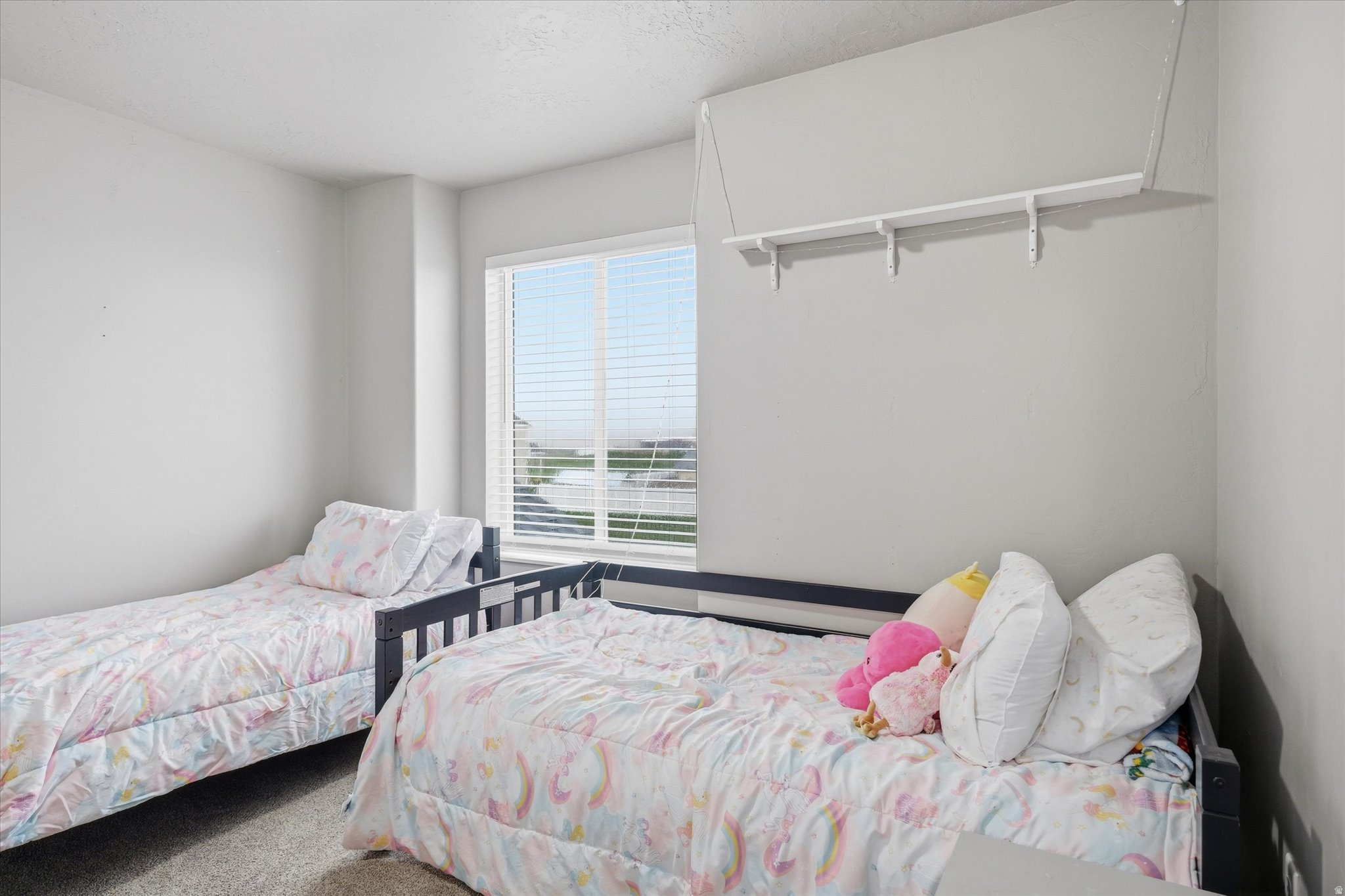 CEDAR RIDGE - Residential