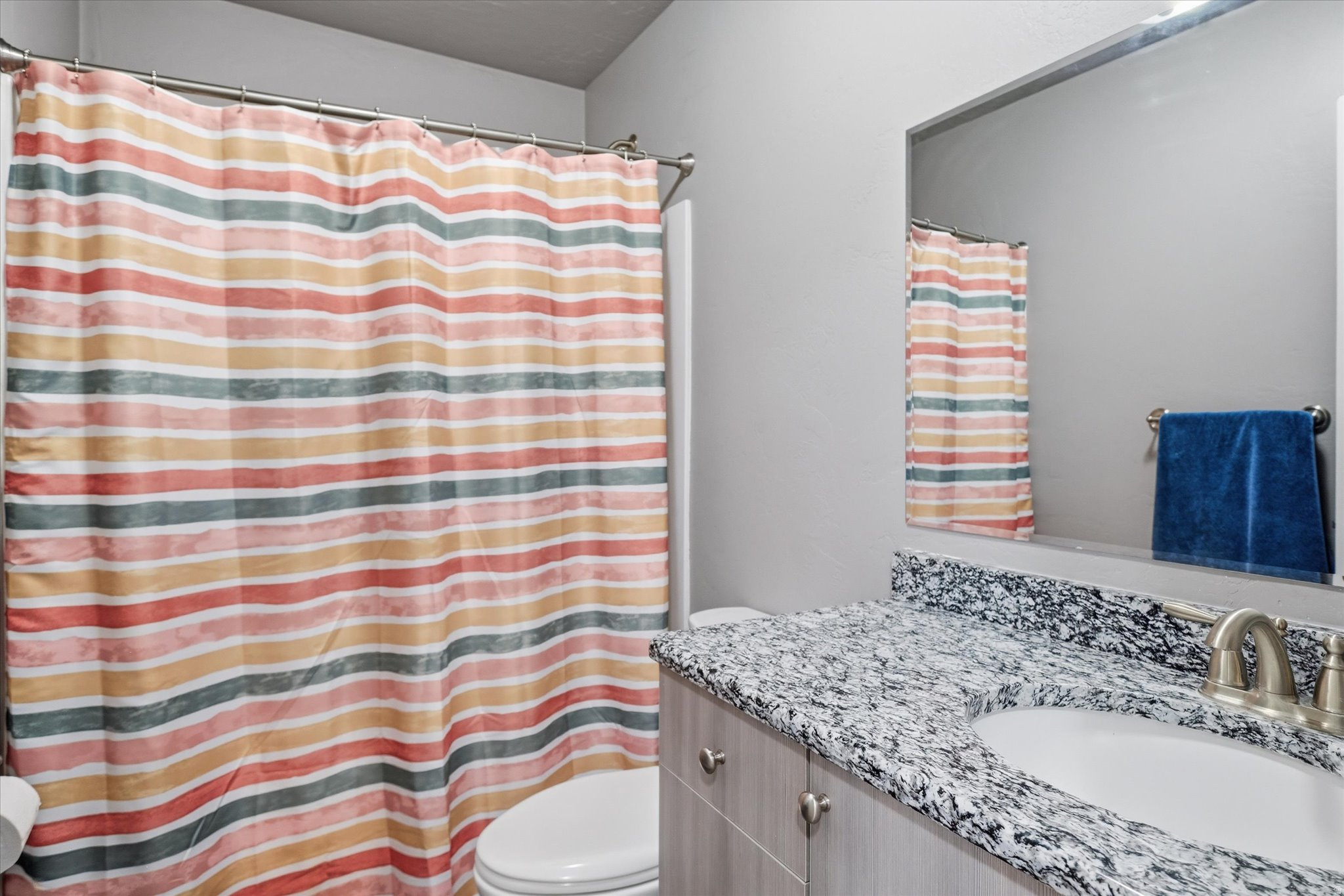 CEDAR RIDGE - Residential