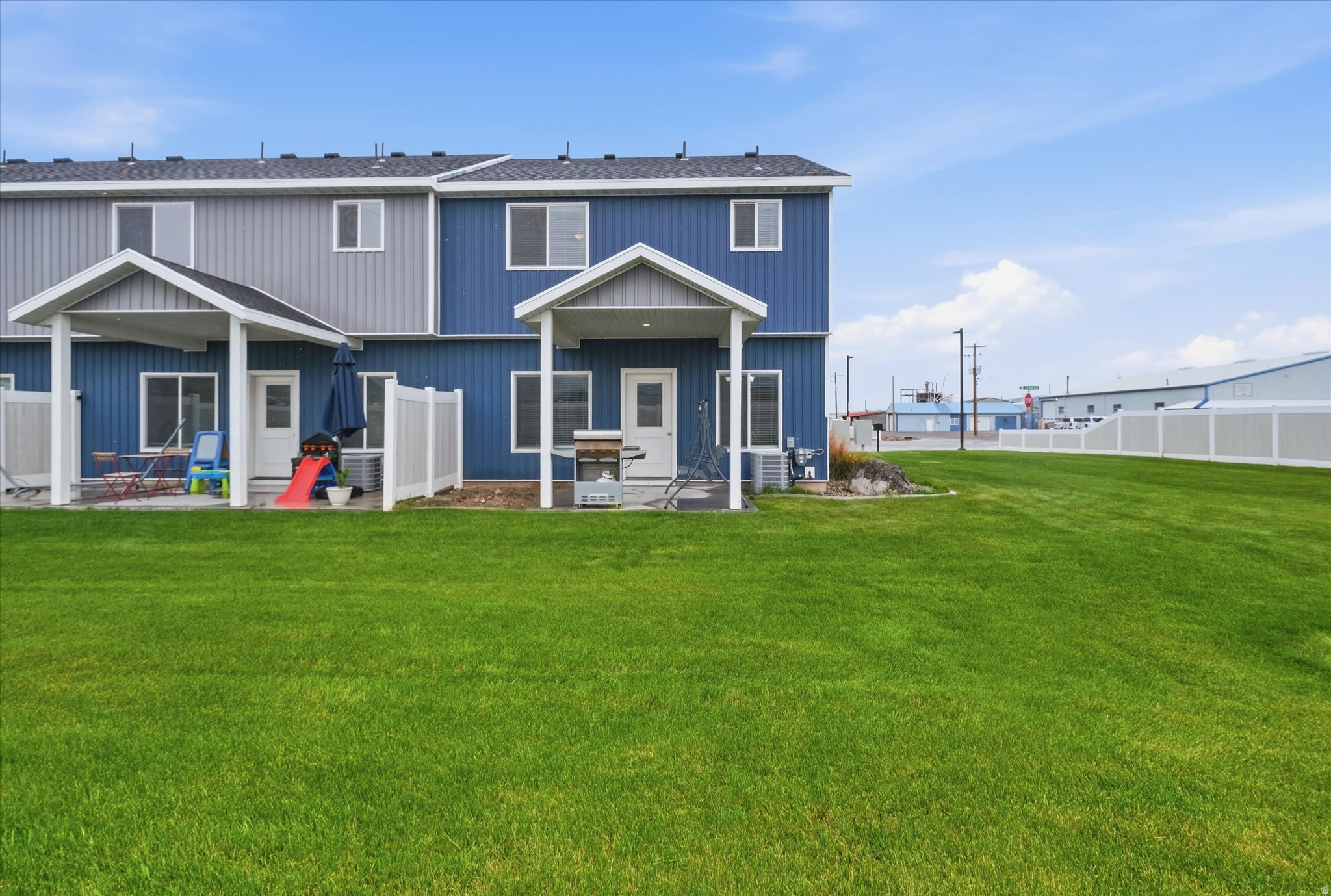 CEDAR RIDGE - Residential