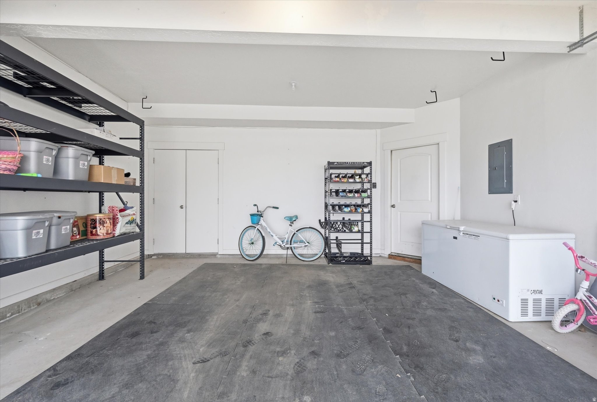 CEDAR RIDGE - Residential