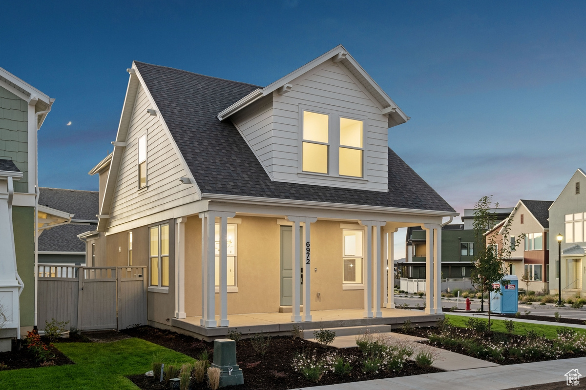 DAYBREAK - Residential