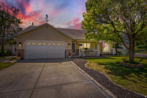 Homes For Sale - 3224 S Hinton Ct<br/> West Valley City, UT 84128