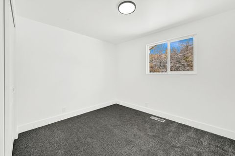 Tiny photo for 895 N STONEYBROOK RD, Kaysville, UT 84037 (MLS # 2170691)