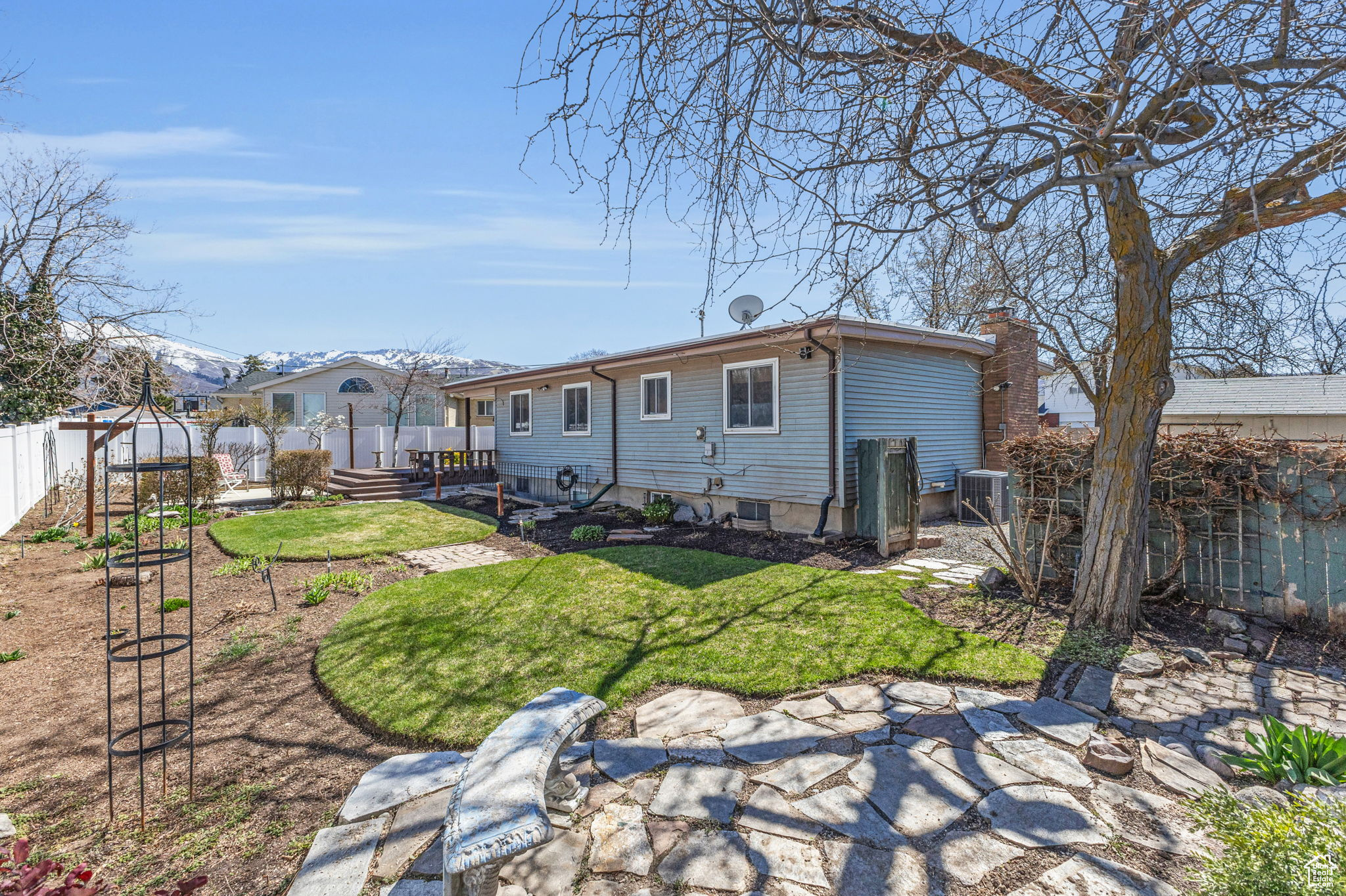 786 W 2000, Woods Cross, Utah image 27