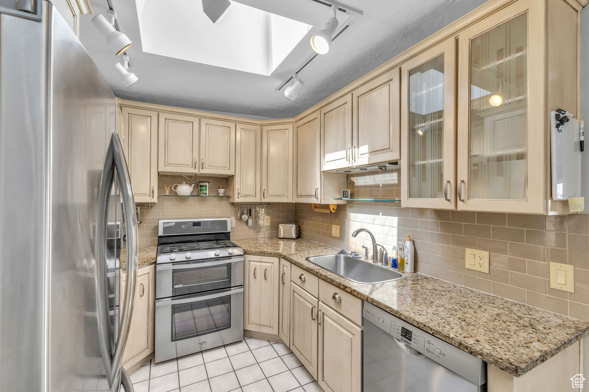 786 W 2000, Woods Cross, Utah image 16
