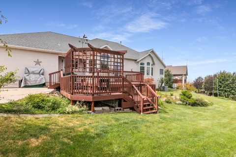 Tiny photo for 943 LILLYWOOD LN, North Salt Lake, UT 84054 (MLS # 2169324)