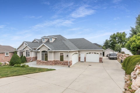 Tiny photo for 943 LILLYWOOD LN, North Salt Lake, UT 84054 (MLS # 2169324)