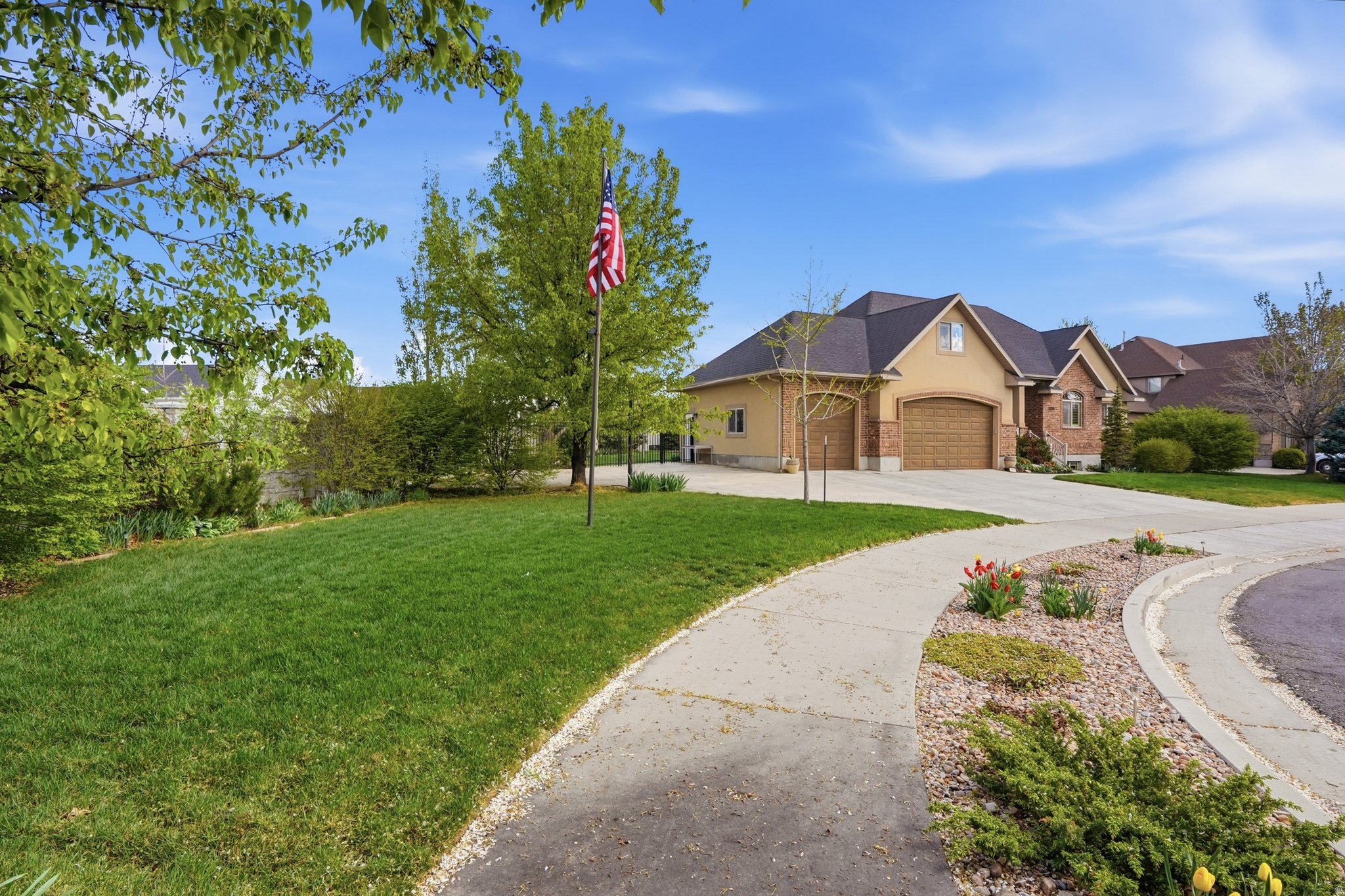 JONES MEADOWS - Residential