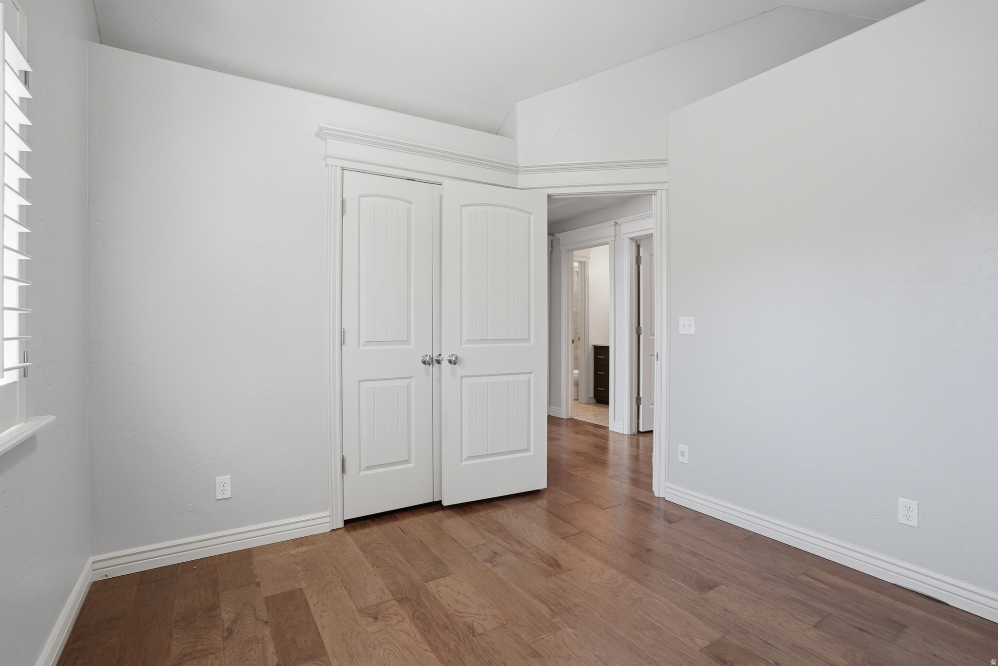 JONES MEADOWS - Residential