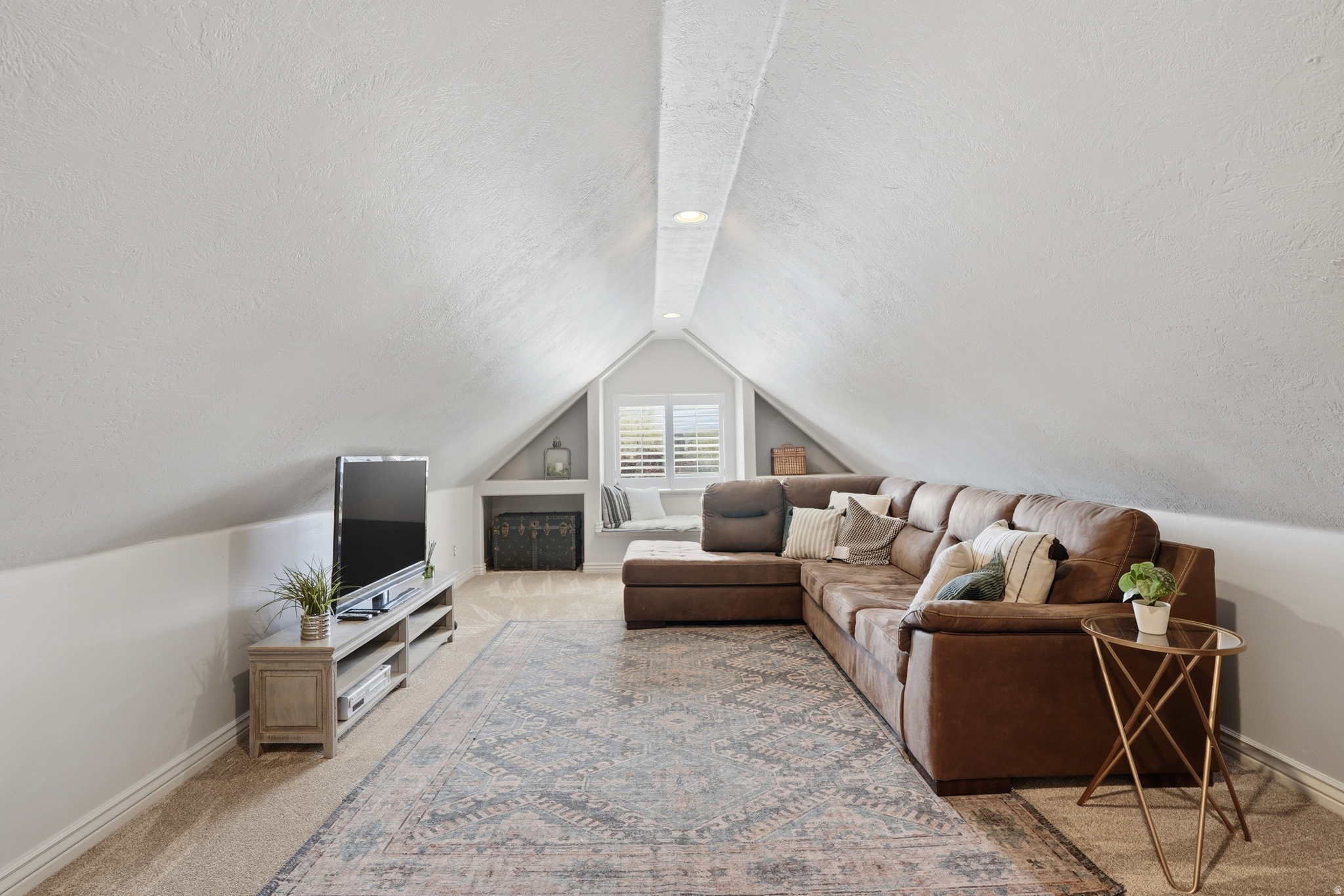 JONES MEADOWS - Residential