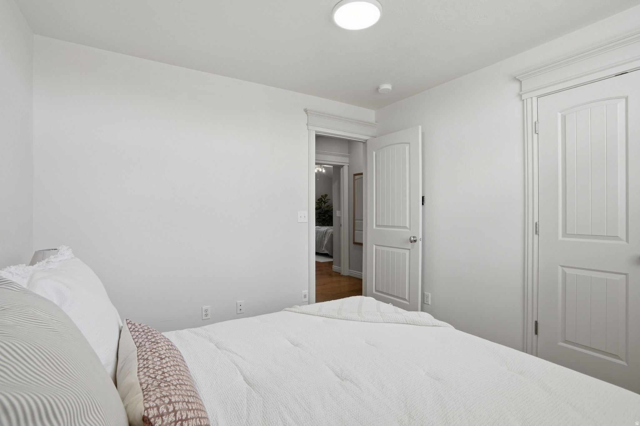 JONES MEADOWS - Residential