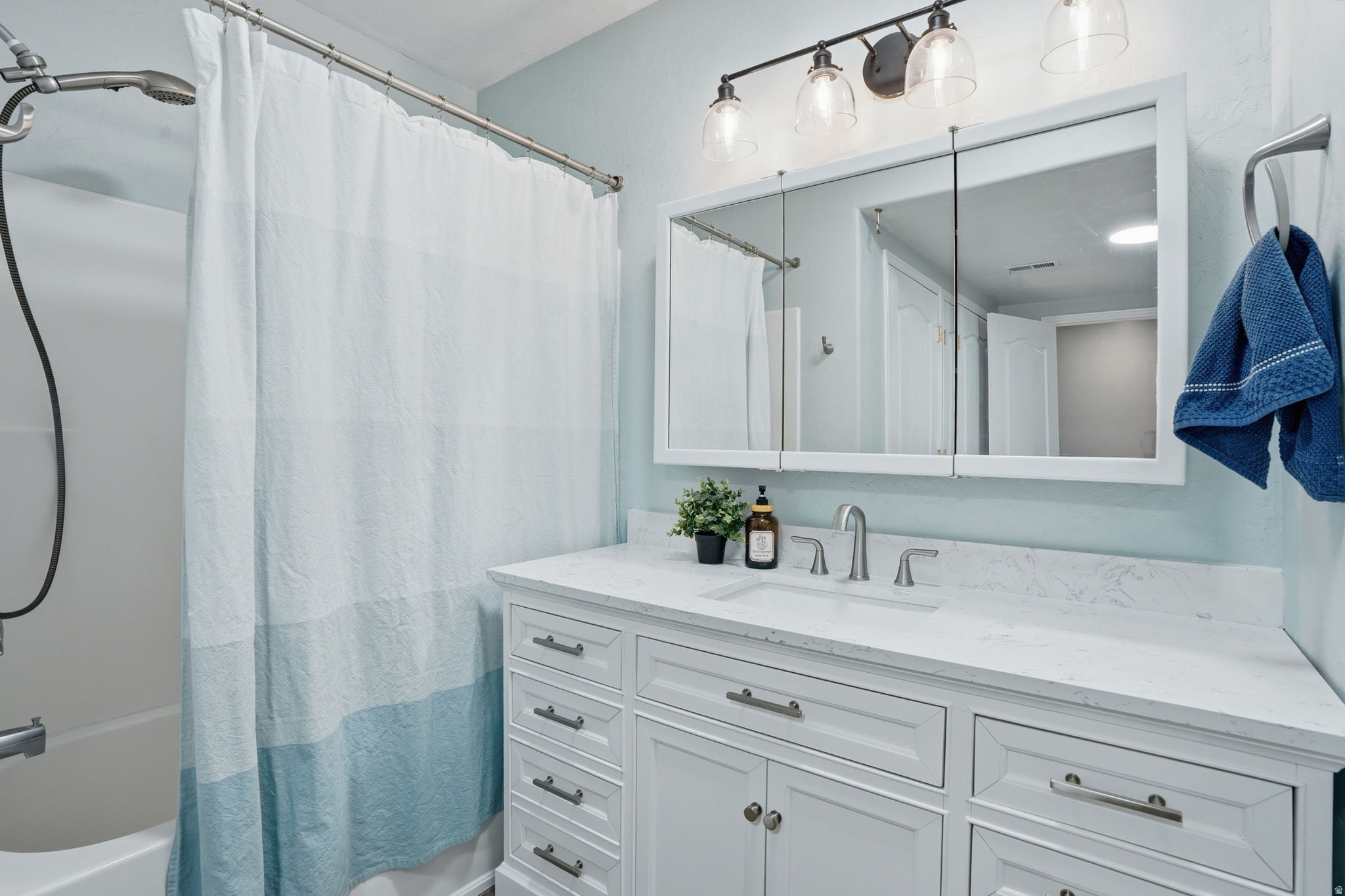 JONES MEADOWS - Residential