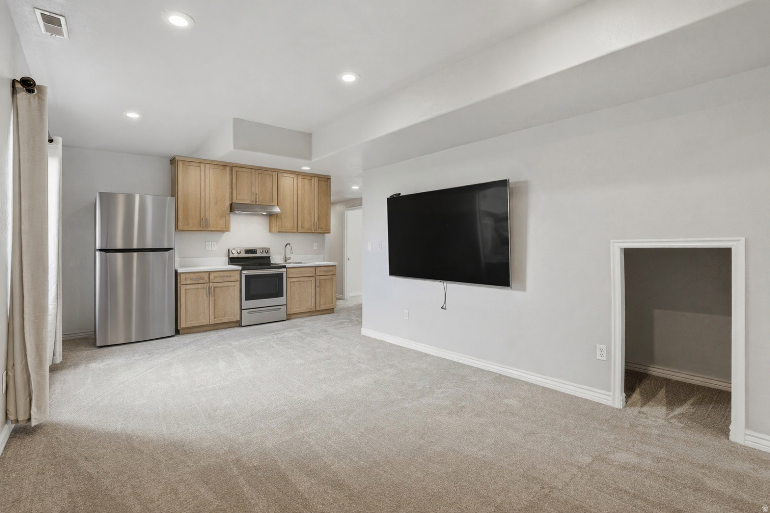 JONES MEADOWS - Residential