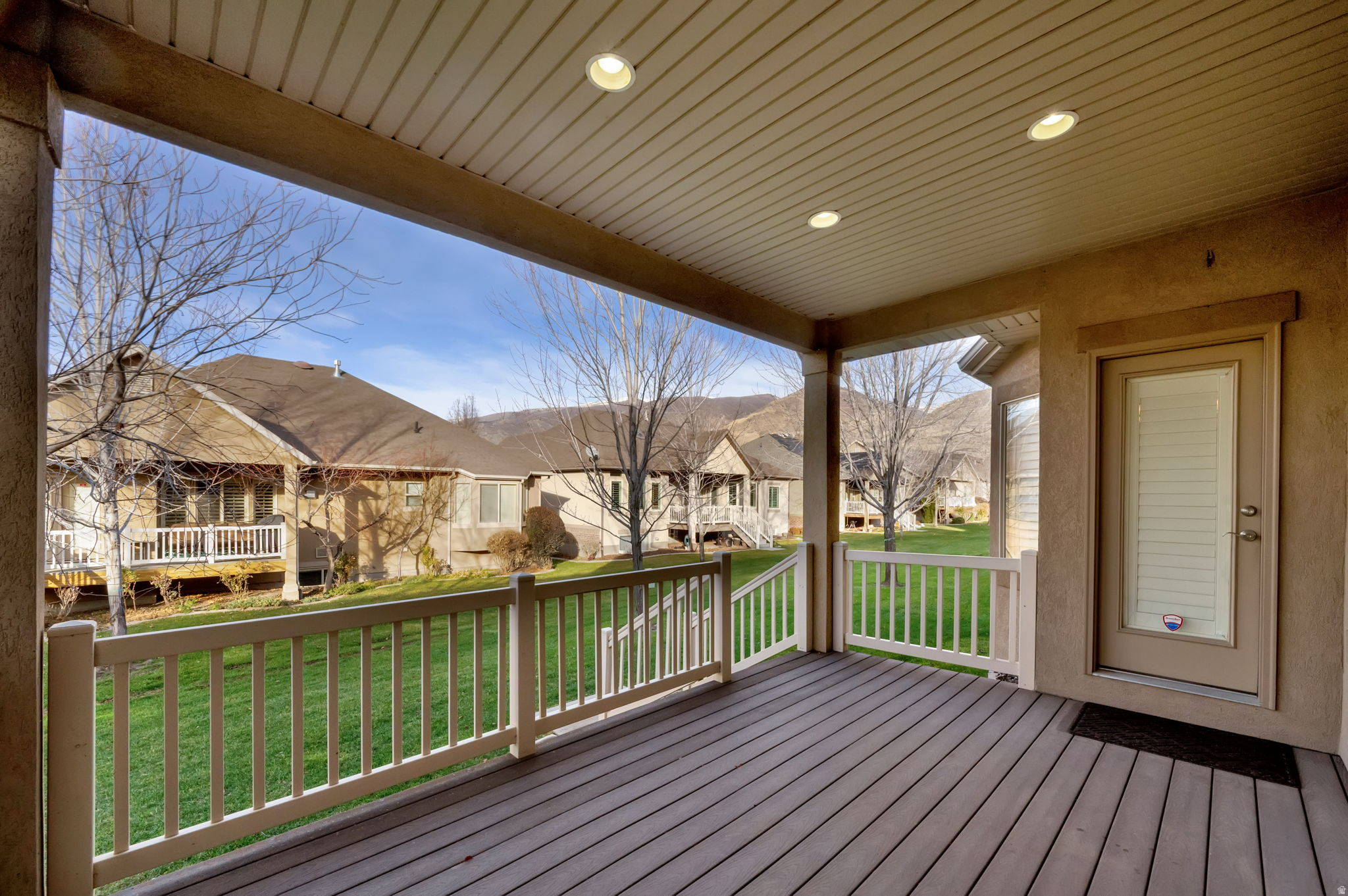 CENTERVILLE COMMONS - Residential