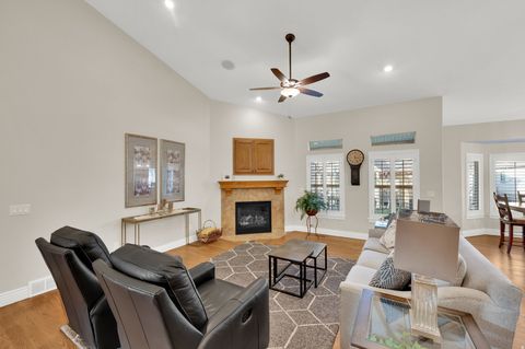 Tiny photo for 96 VILLAGE SQUARE RD, Centerville, UT 84014 (MLS # 2126781)