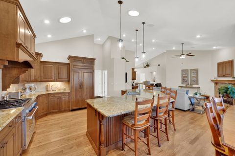 Tiny photo for 96 VILLAGE SQUARE RD, Centerville, UT 84014 (MLS # 2126781)