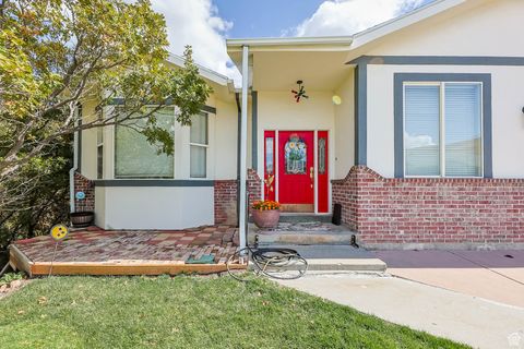 Tiny photo for 569 ELK LOOP, Tooele, UT 84074 (MLS # 2117161)