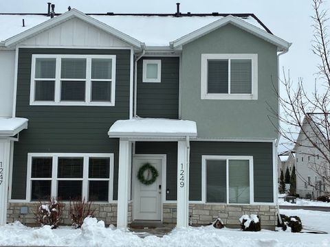 Townhouse For Sale - 1249 W 1820<br/> Cache County, Logan, UT 84321