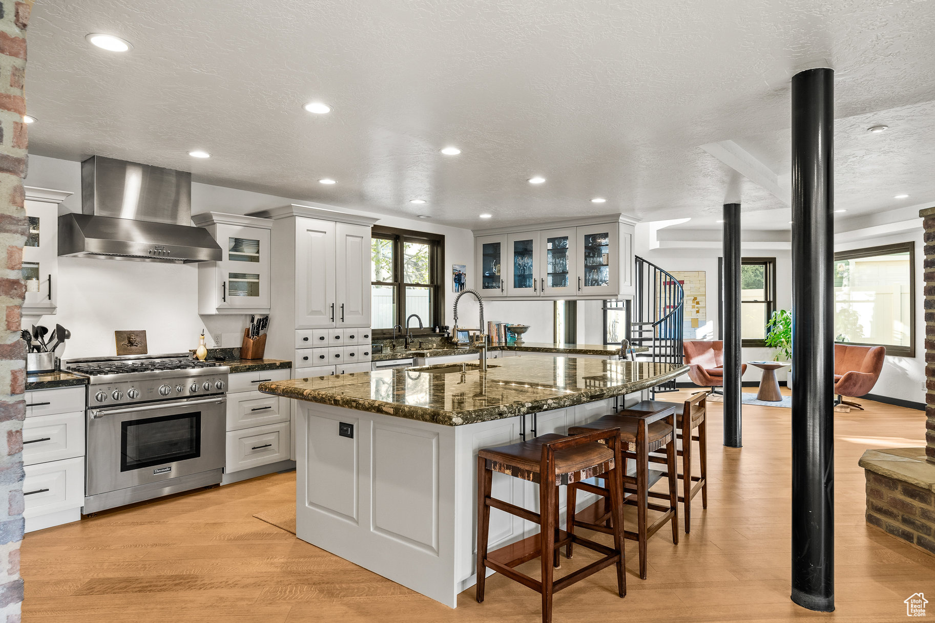 PROSPECTOR PARK - Residential