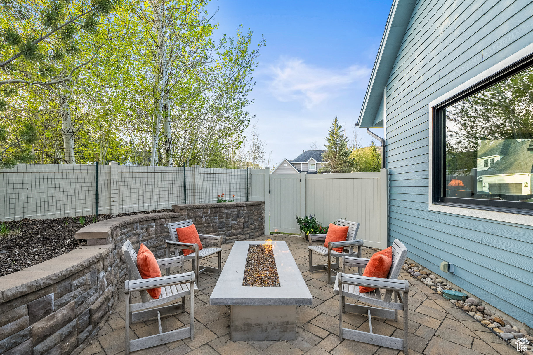 PROSPECTOR PARK - Residential