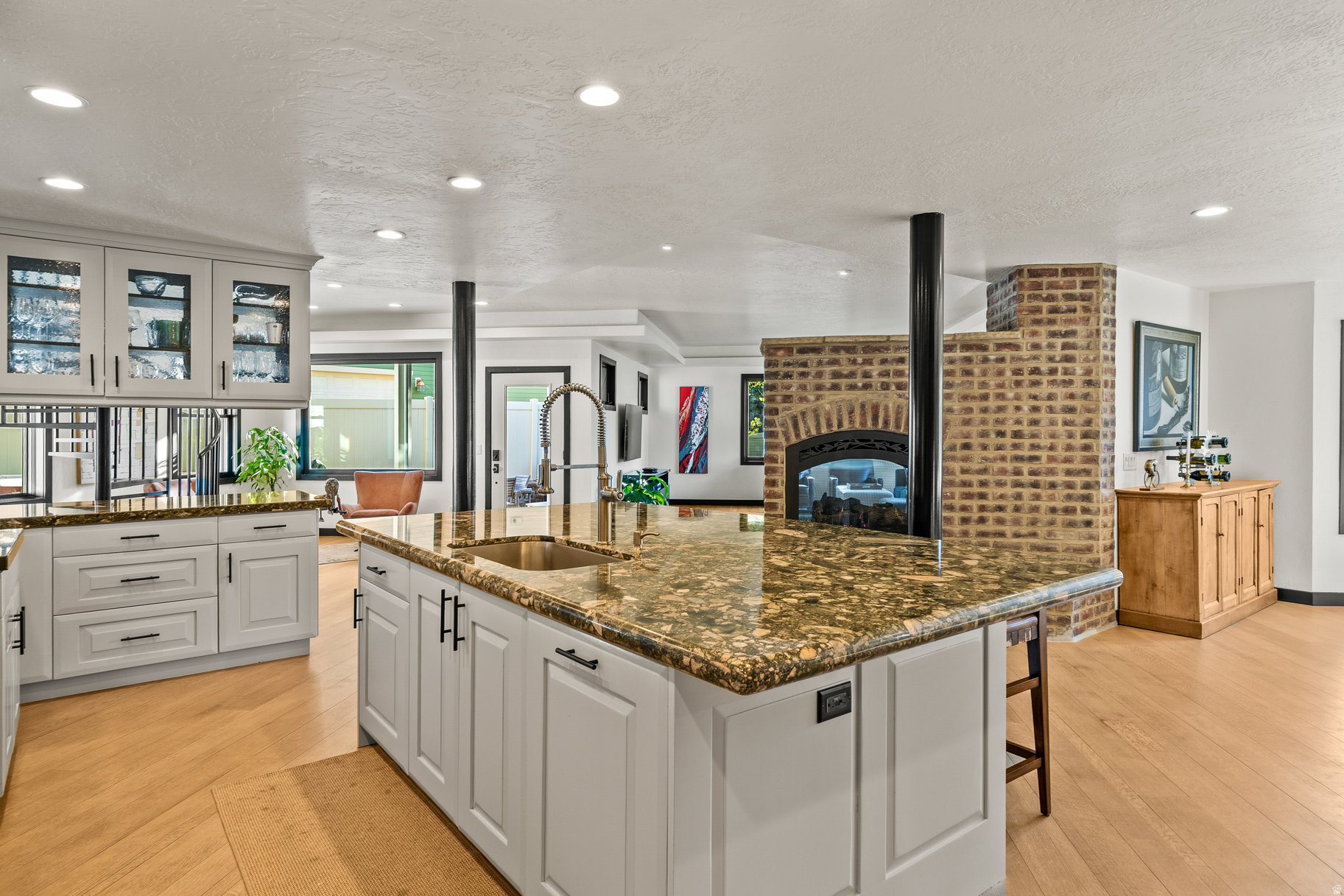 PROSPECTOR PARK - Residential