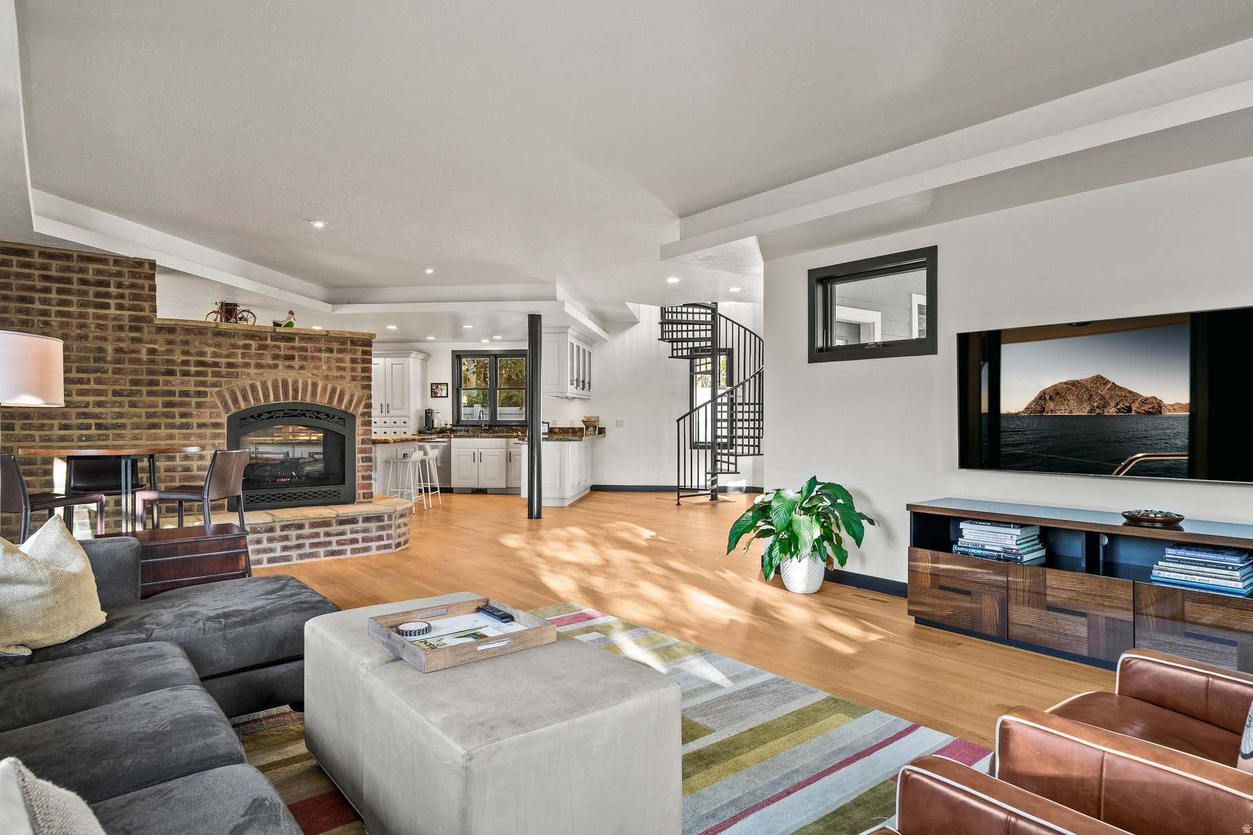 PROSPECTOR PARK - Residential