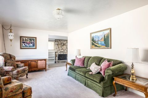 Tiny photo for 926 E 250 N, Springville, UT 84663 (MLS # 2127457)