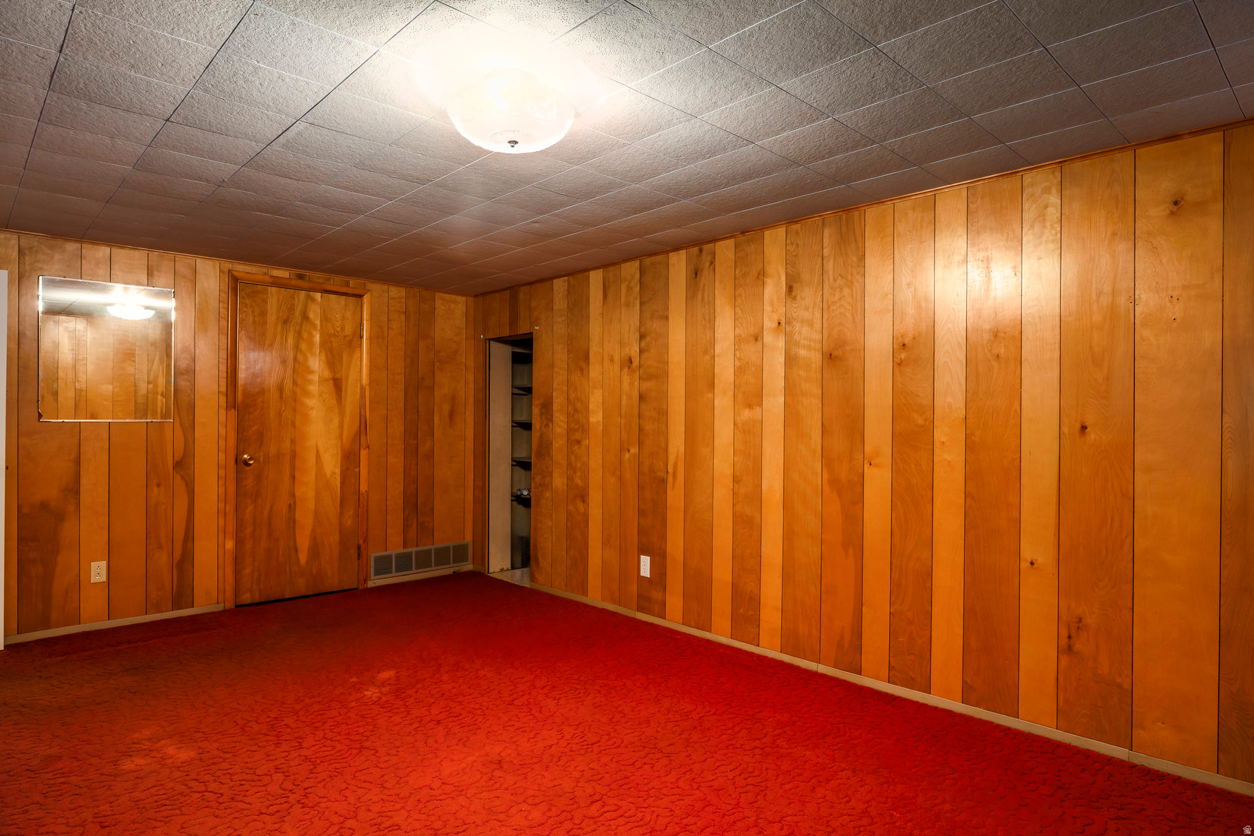 IMPERIAL HEIGHTS - Residential