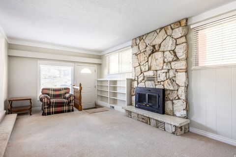 Tiny photo for 926 E 250 N, Springville, UT 84663 (MLS # 2127457)