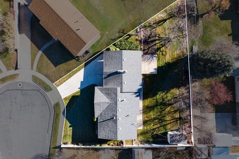 Tiny photo for 926 E 250 N, Springville, UT 84663 (MLS # 2127457)