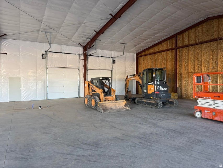 MOUNTAIN VIEW INDUSTRIAL - Commercial Sale