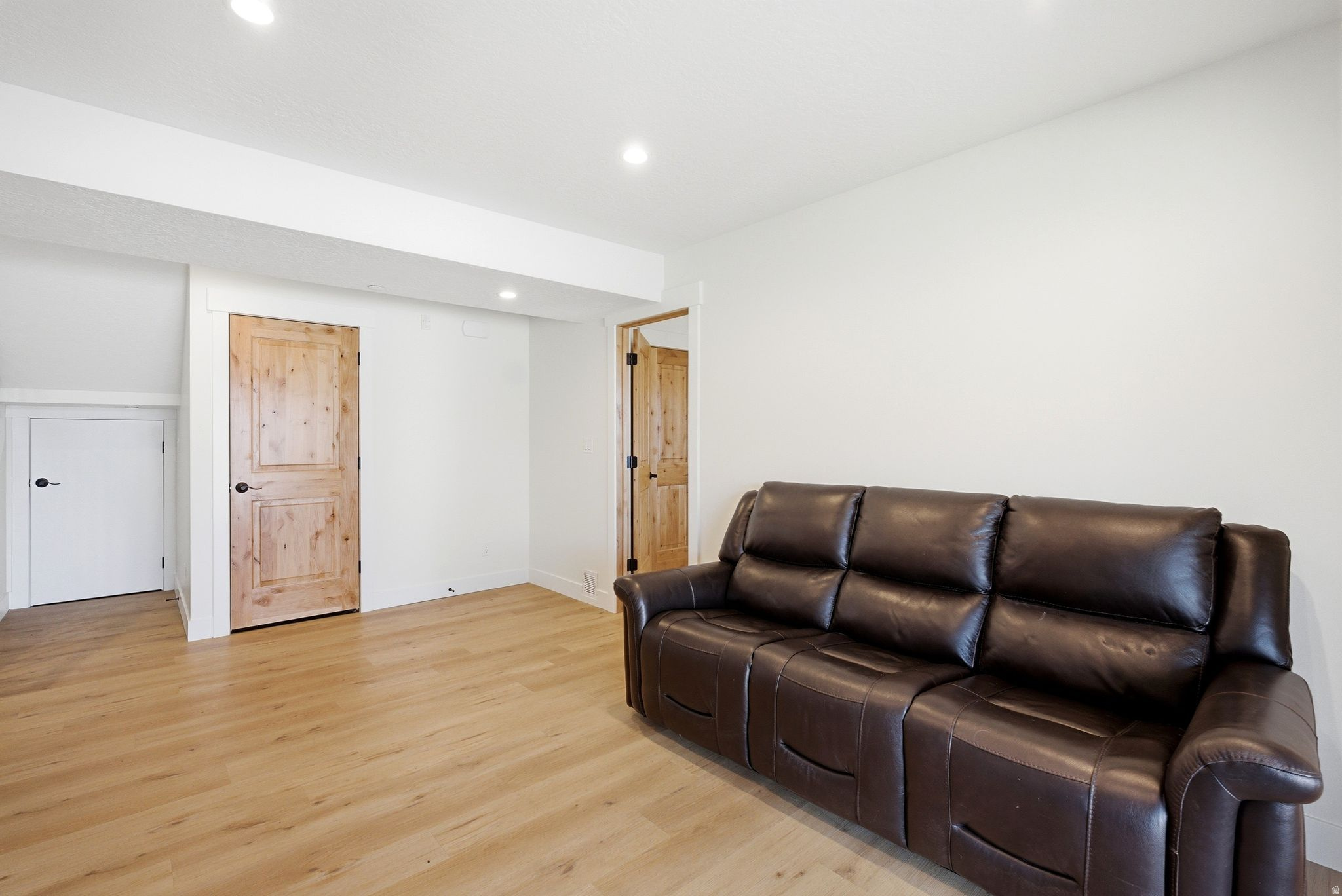 TIMBER LAKES - Residential