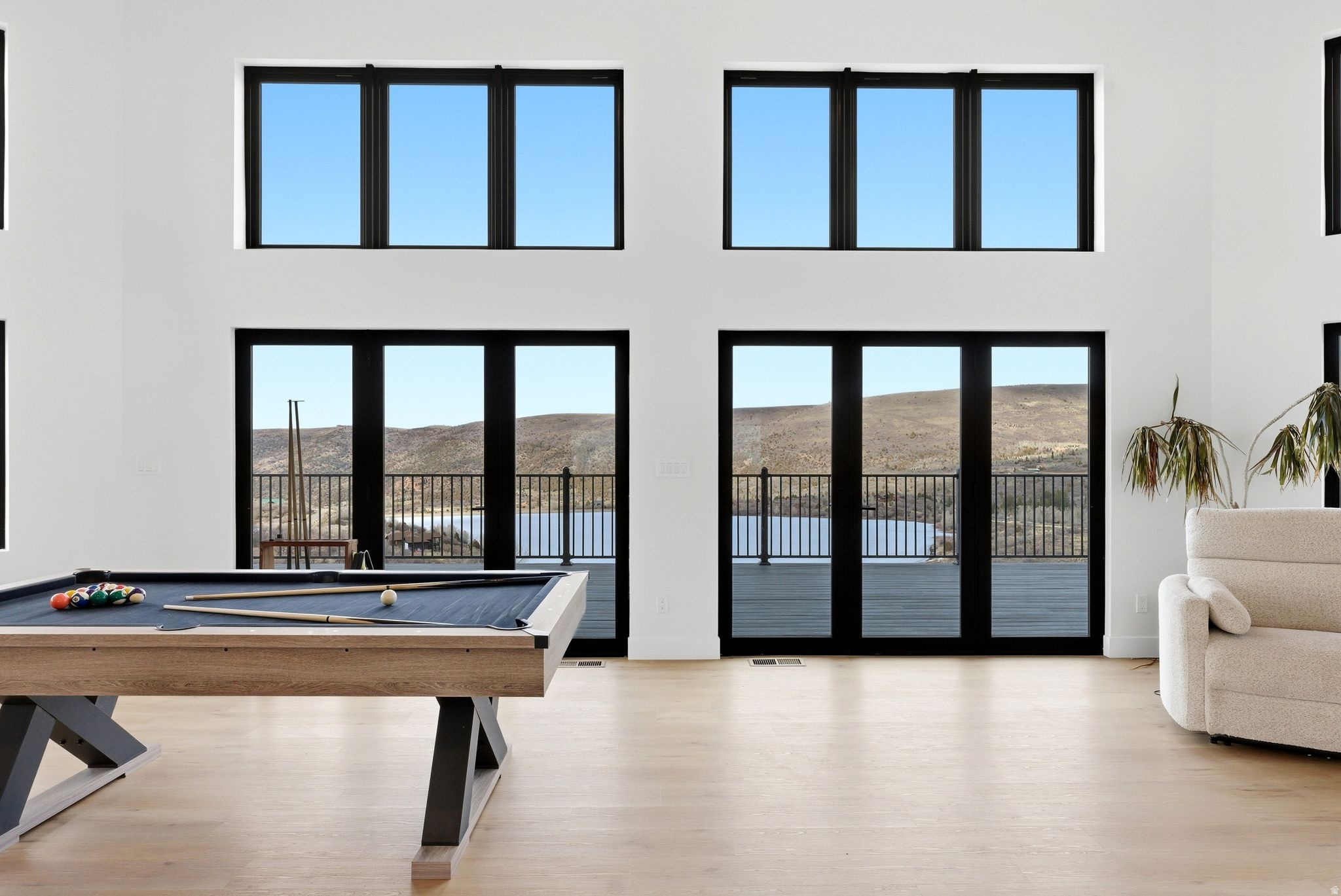 TIMBER LAKES - Residential