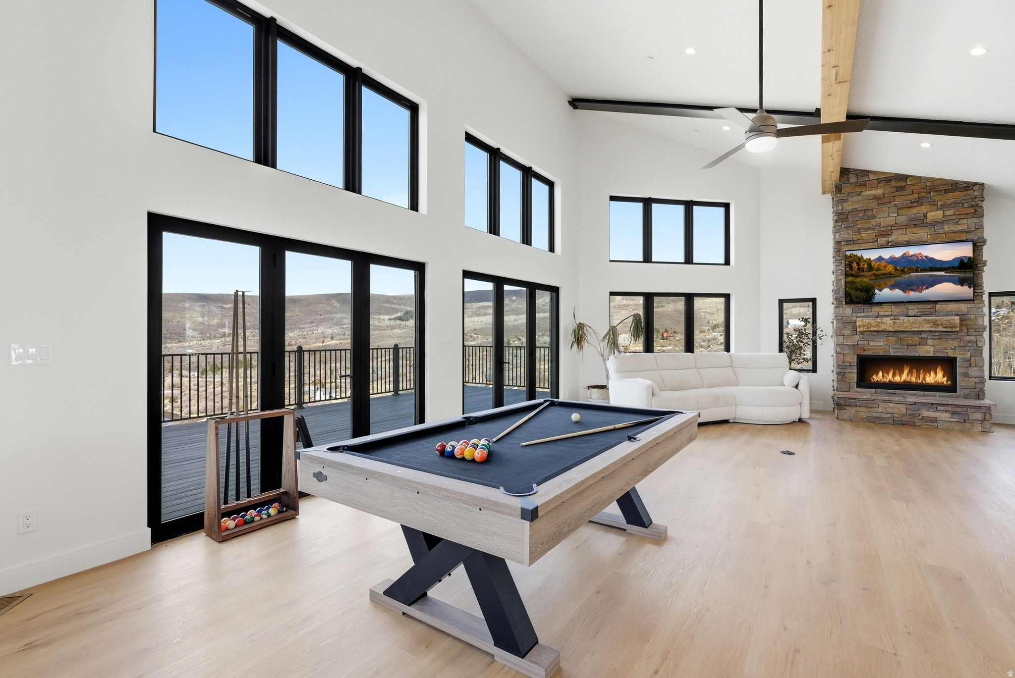 TIMBER LAKES - Residential