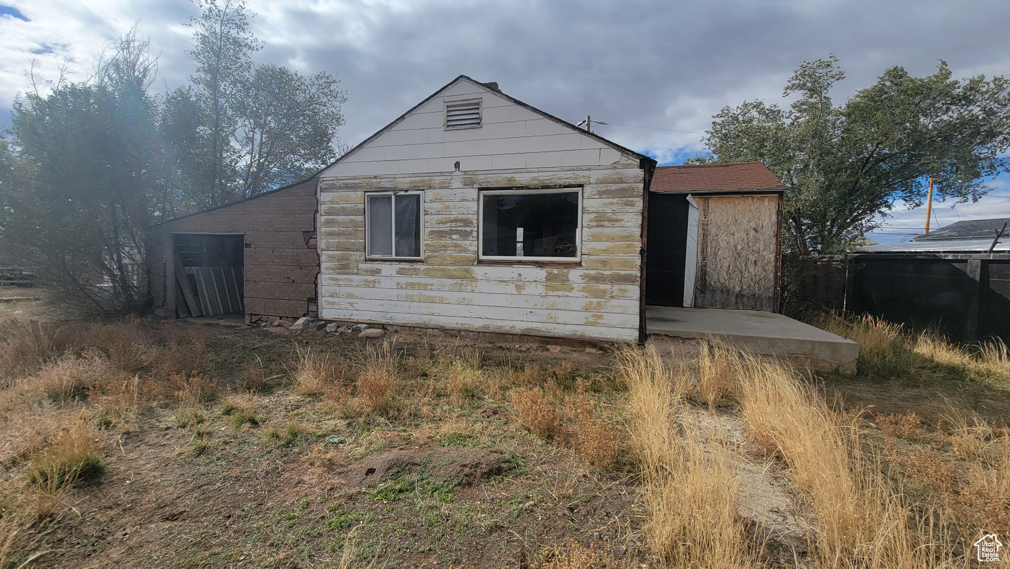 132 Cedar Rd, East Carbon, Utah image 2