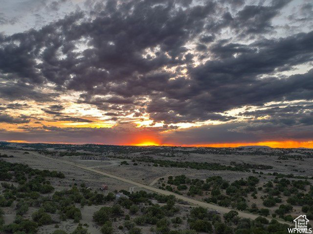 MOONDANCE RANCH - Residential