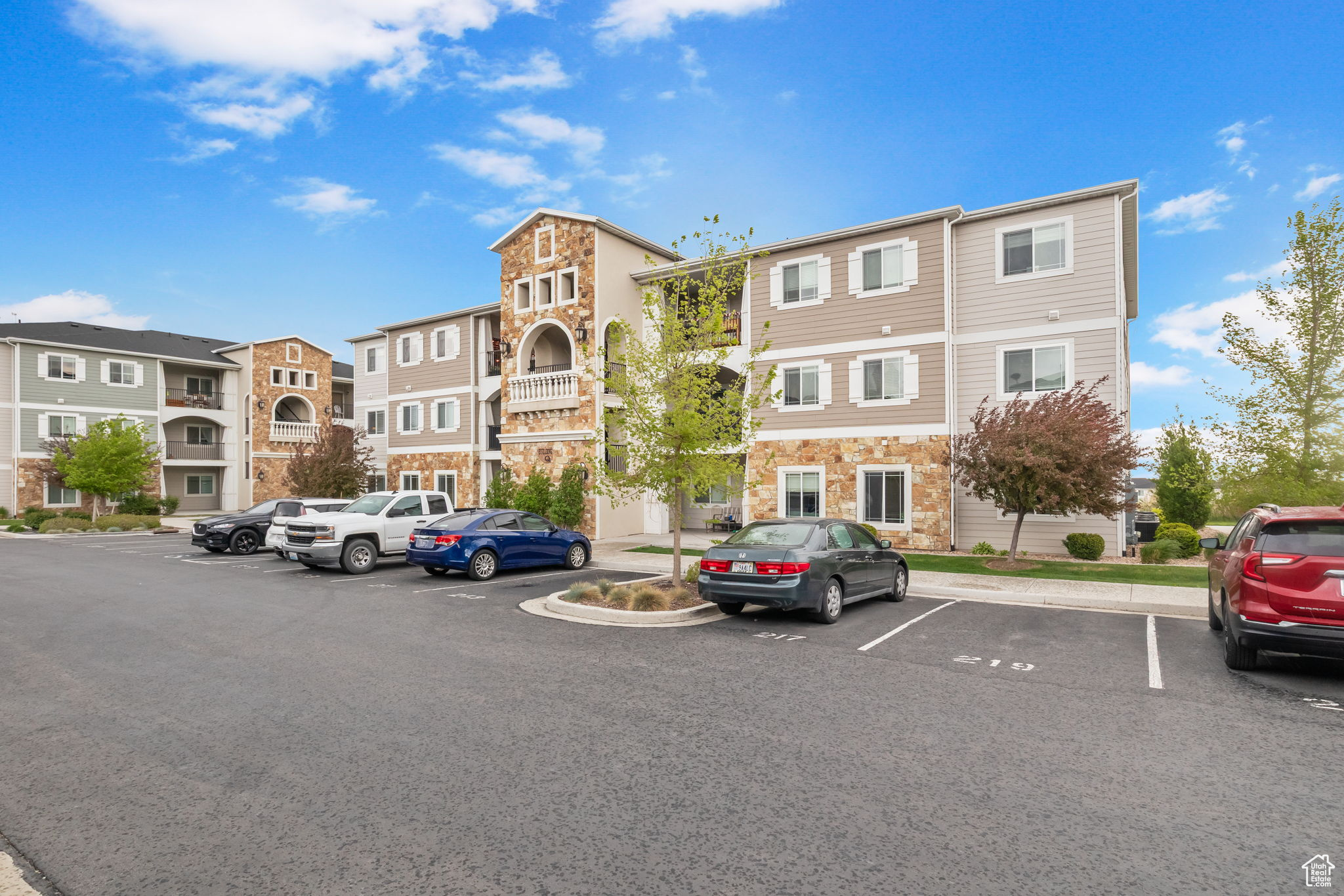 207 W Ridge Rd, Saratoga Springs, Utah image 5