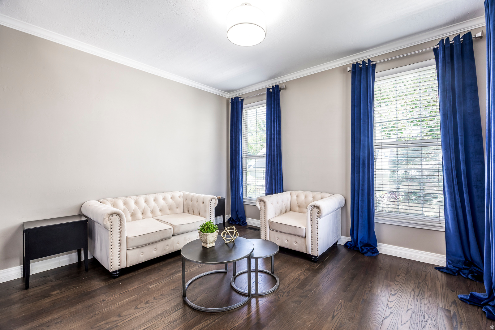 MOUNTAIN VIEW ESTATES - Residential