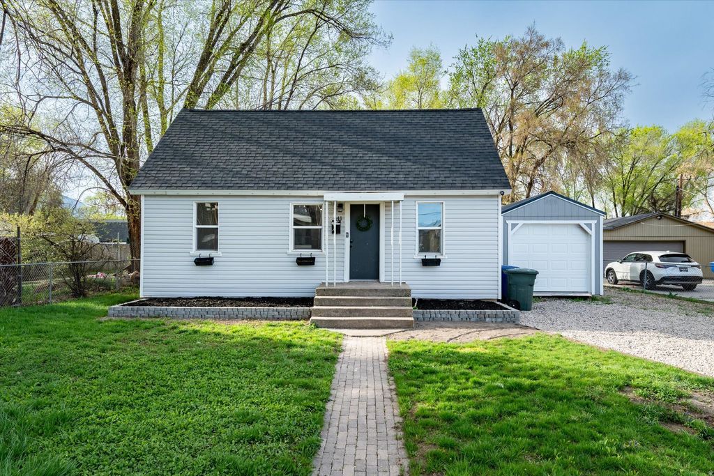 Photo of 141 E 7TH S, Ogden, UT 84404 (MLS # 2146665)