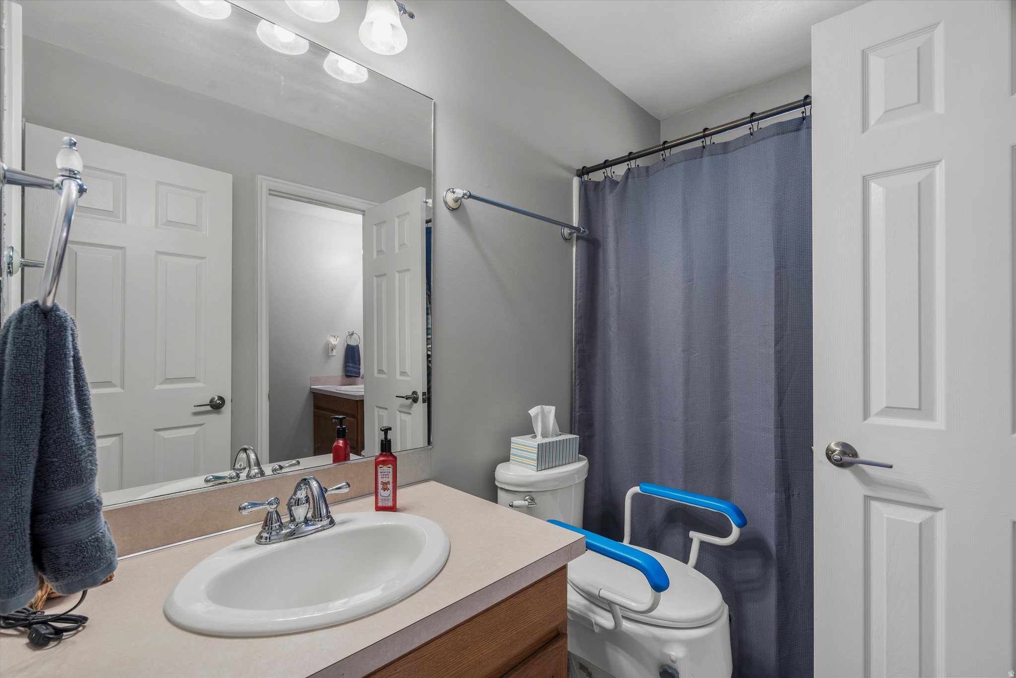 TERRACE PINES - Residential