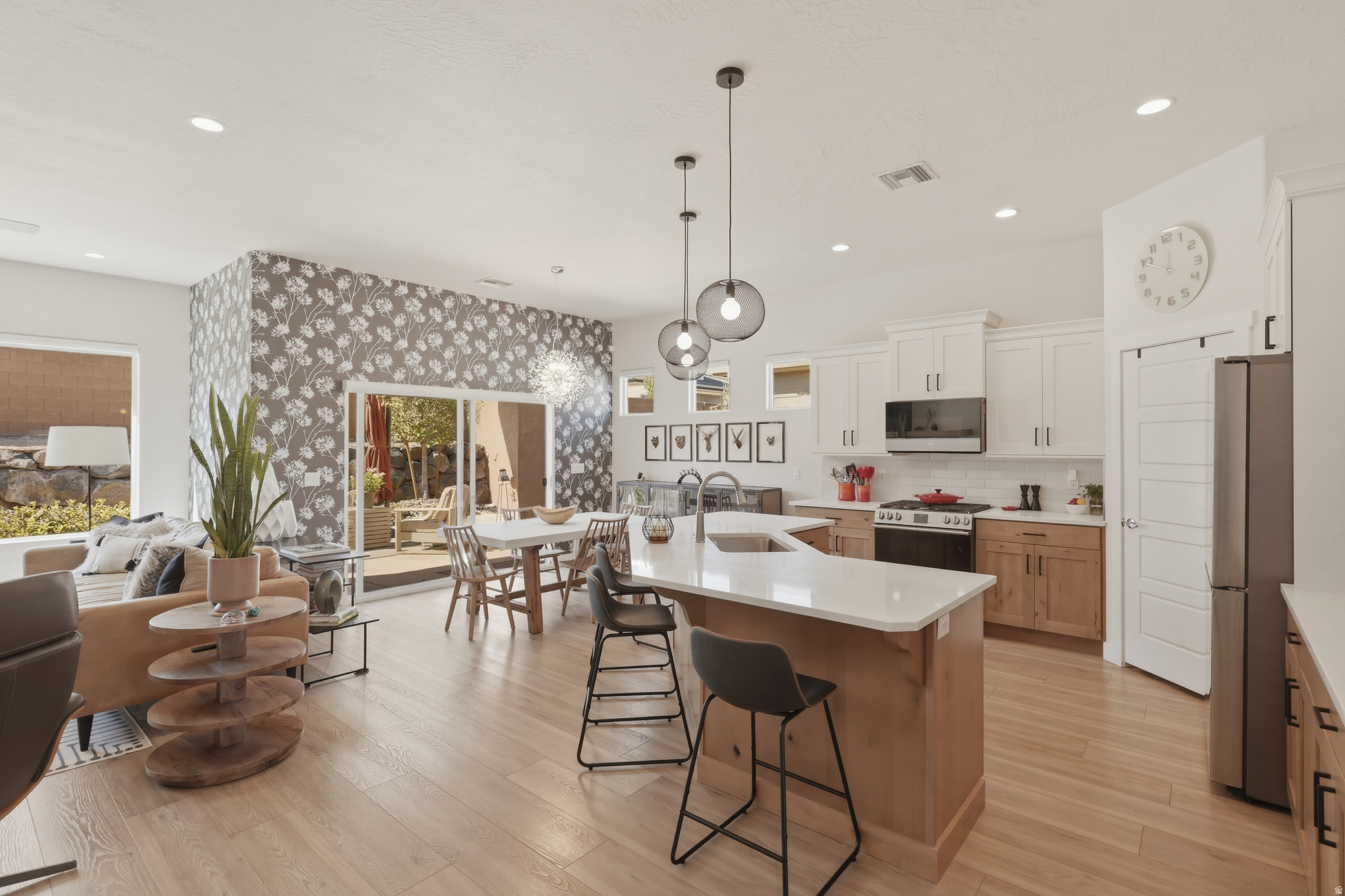 DESERT CLIFFS PH 1 - Residential