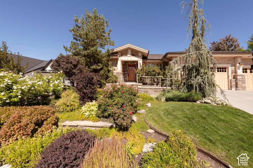 Photo of 2807 E SAINT MARYS WAY S, Salt Lake City, UT 84108 (MLS # 2187426)