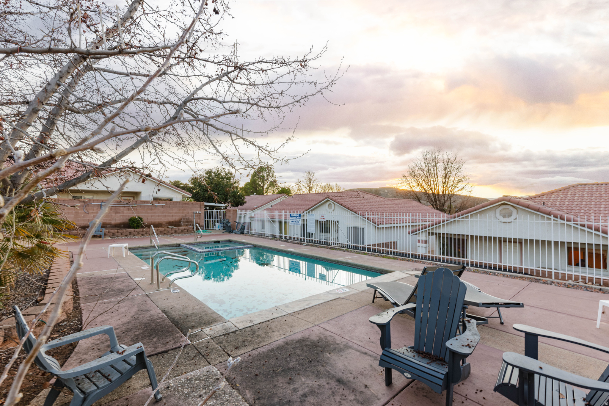 SUNRISE VIEW TOWNHOMES - Residential