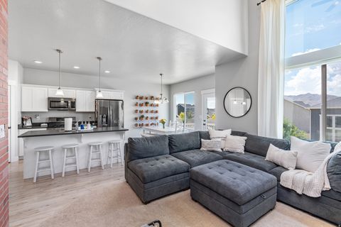 Tiny photo for 1721 W NEWCASTLE LN S, Saratoga Springs, UT 84045 (MLS # 2174050)