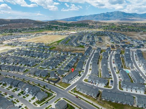 Tiny photo for 1721 W NEWCASTLE LN S, Saratoga Springs, UT 84045 (MLS # 2174050)