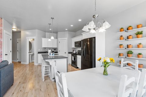 Tiny photo for 1721 W NEWCASTLE LN S, Saratoga Springs, UT 84045 (MLS # 2174050)
